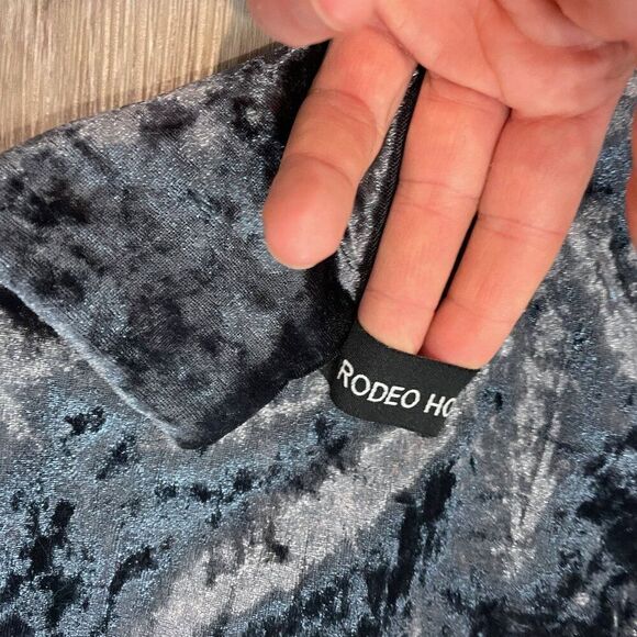 Rodeo Home Ice Pillows Cover Set of 2 18" x 22" - Picture 2 of 7